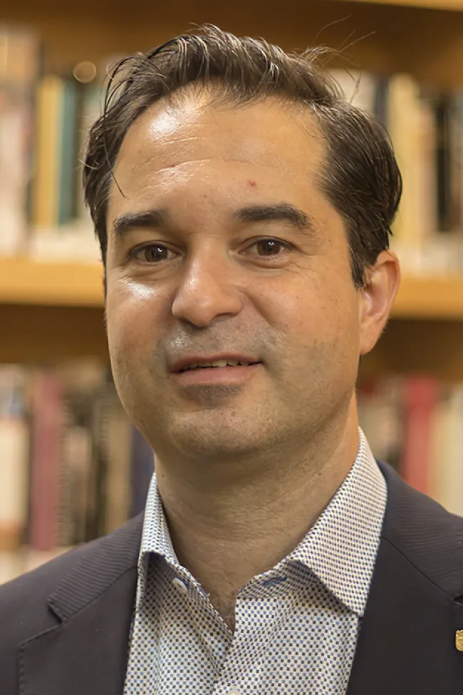 Gabriel Calzada Álvarez